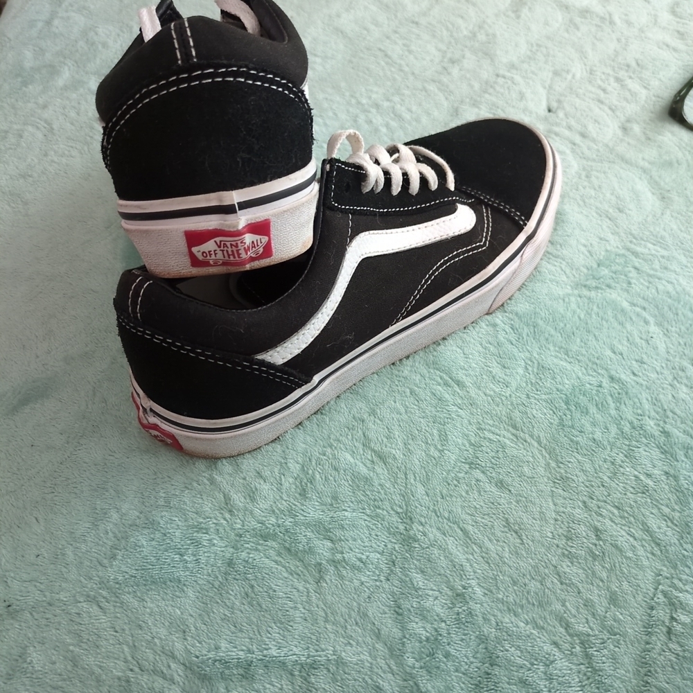 Vans Black and White Skate Sneakers - Picture 5 of 5